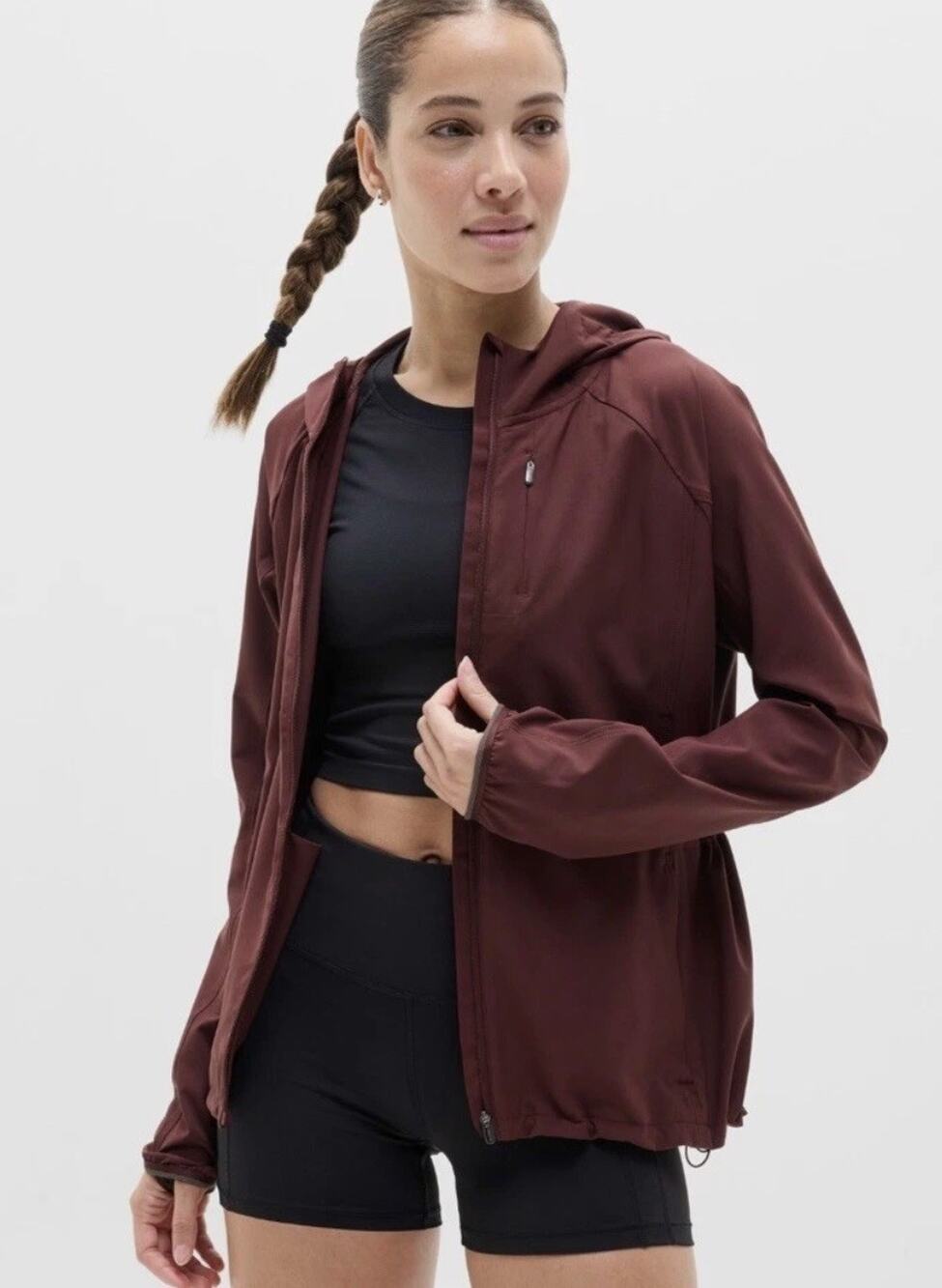 Athleta NWT Dash Jacket M Athleisure Weightless Fabric Stowable Hood Garnet